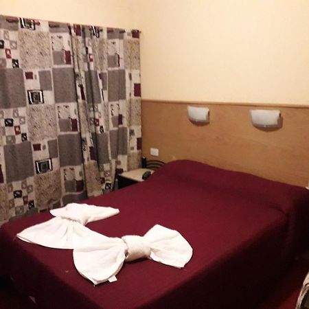 Hotel Embajador ลารีโอคา ภายนอก รูปภาพ