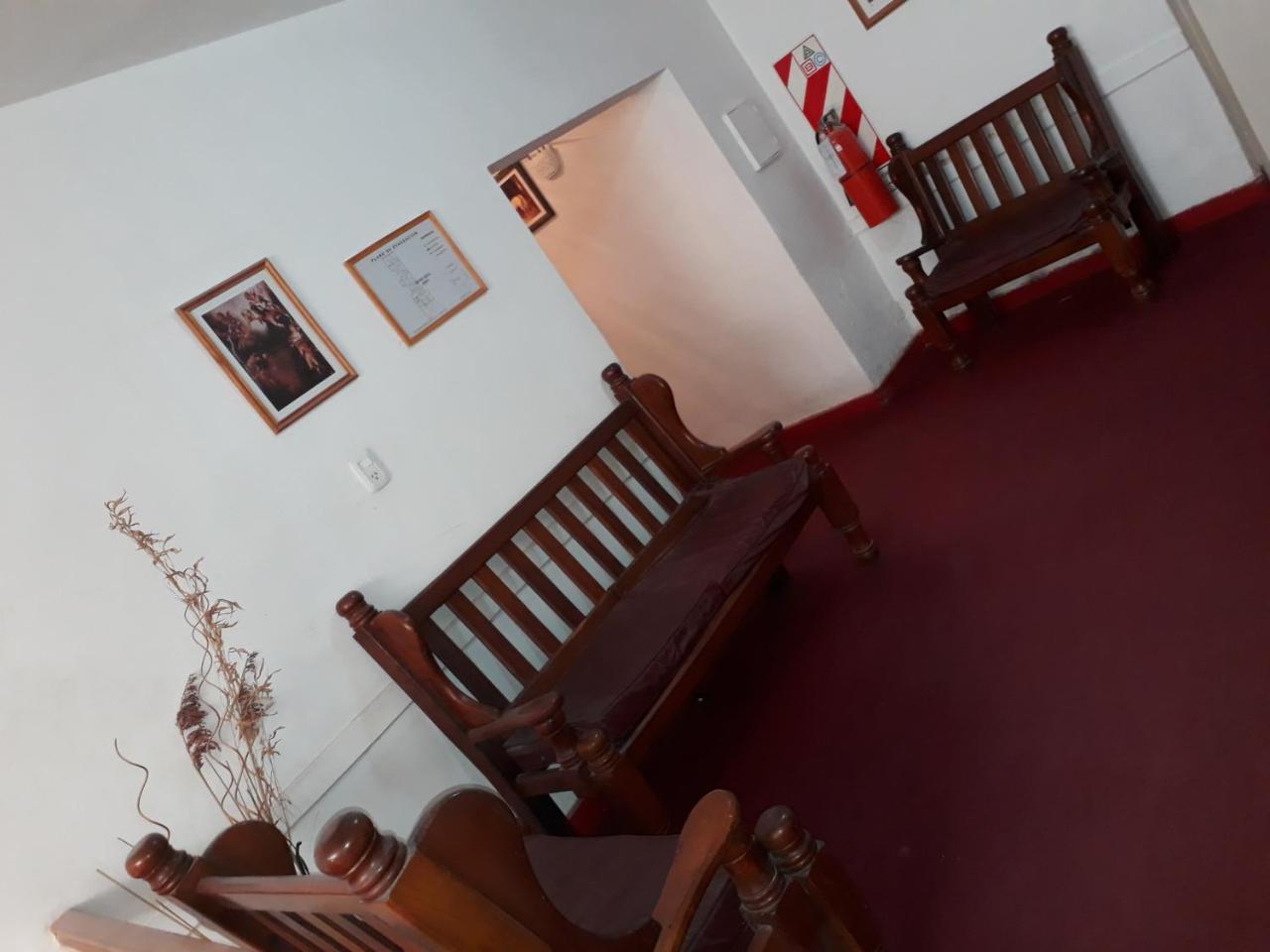 Hotel Embajador ลารีโอคา ภายนอก รูปภาพ