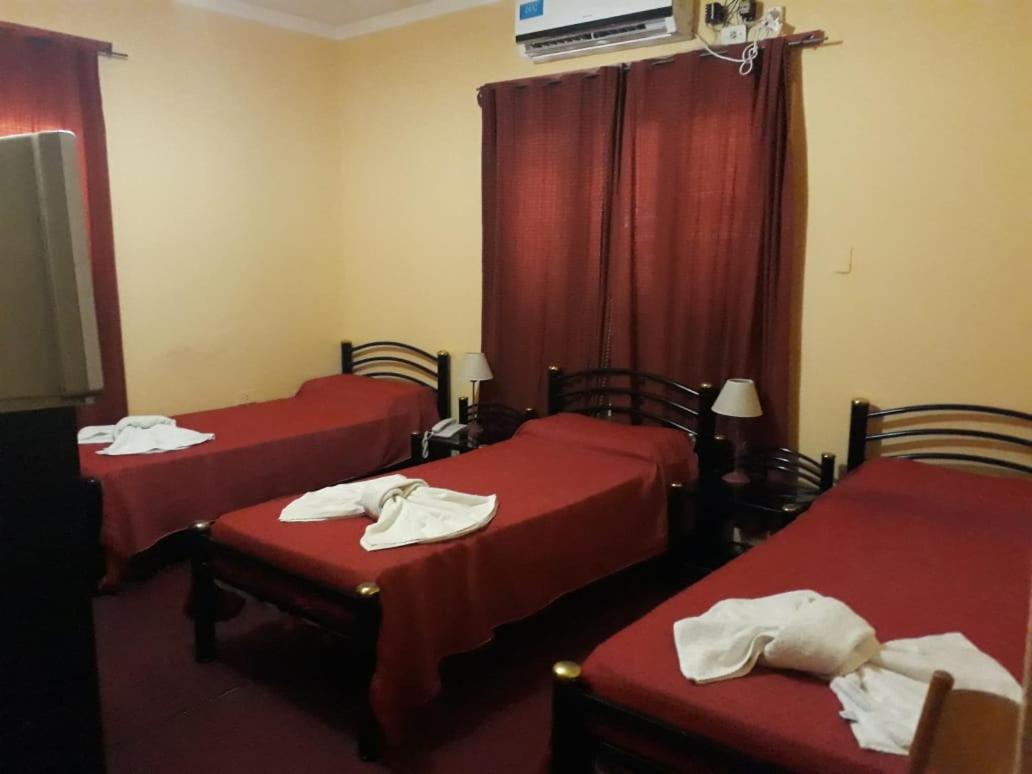 Hotel Embajador ลารีโอคา ภายนอก รูปภาพ